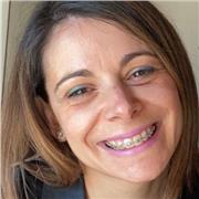 Offro lezioni a bambini e ragazzi della scuola primaria e medie.